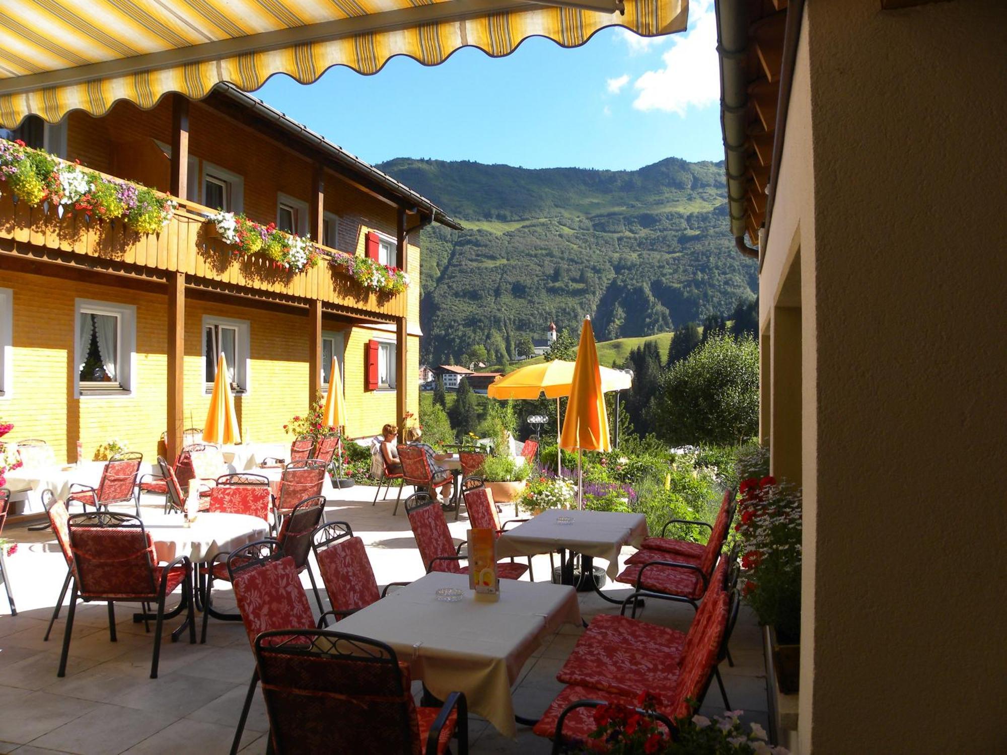 Hotel Alpenblume 다뮐스 외부 사진